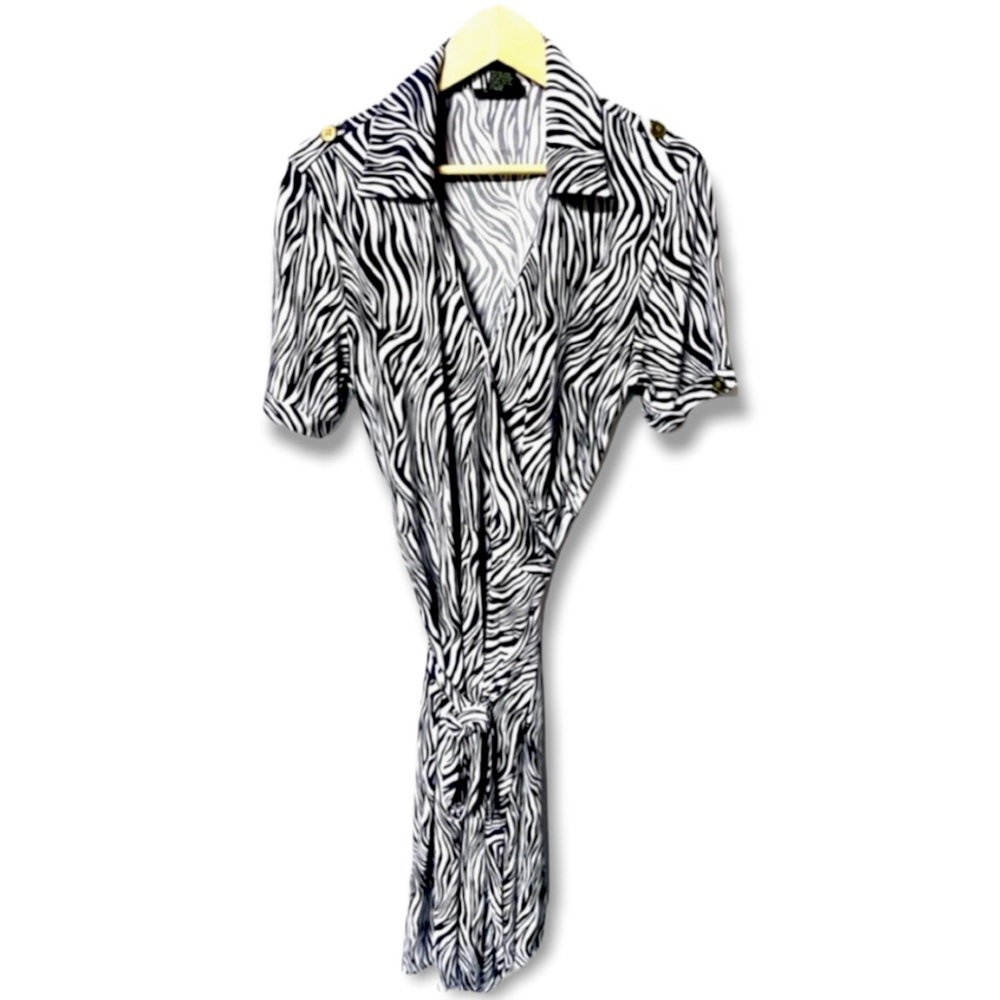 Tara Ryan pretty preppy Tiger print wrap dress with cuffed sleeve